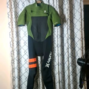 Hurley Fusion 202 XL wetsuit
